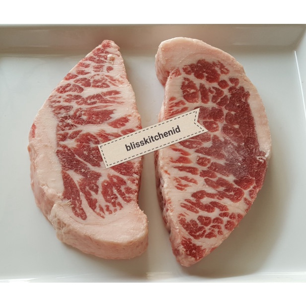 

Daging Sapi AUS Premium Grainfed Chuck Crest Steak MB4++ 200gram