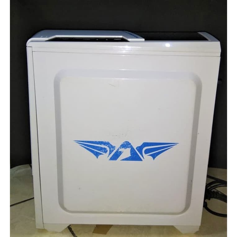 Jual PC CPU GAMING GEFORCE GT 740 AMD amd athlon tm  x4 840 RAM 4GB Limited