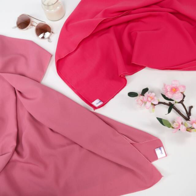 Jilbab wolfis uk.130cm / kerudung wolfis syari / hijab wolfis jumbo / kerudung segi empat syari