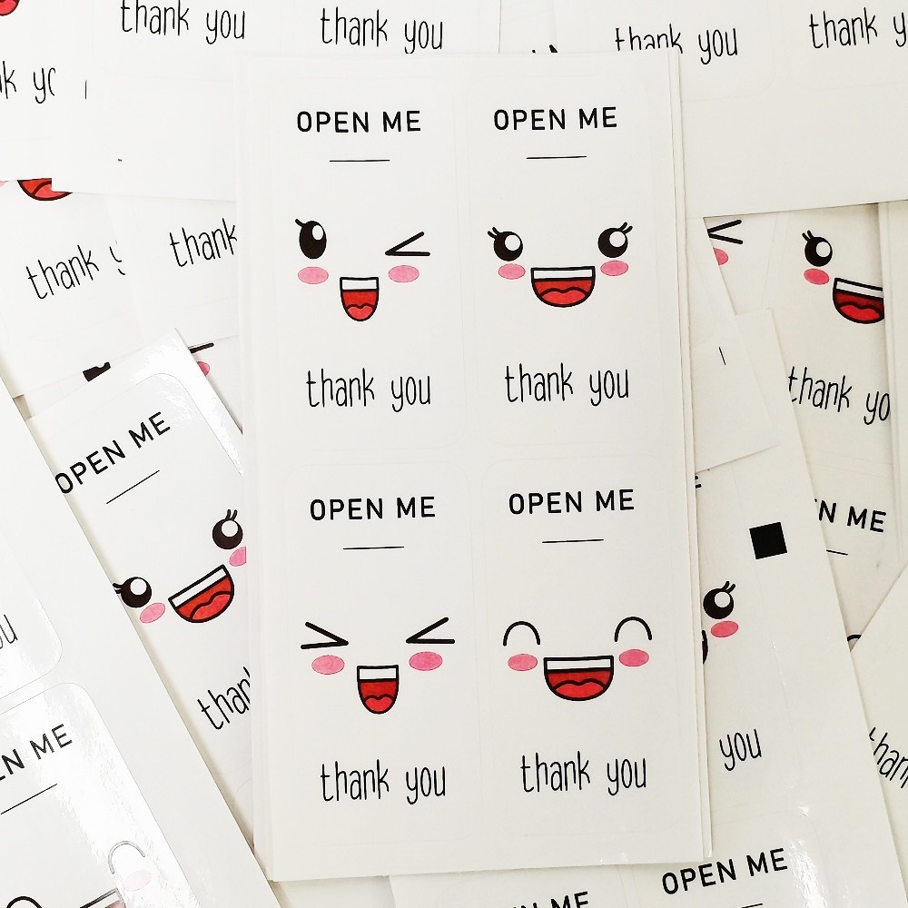 100 pcs 3x6 cm BUKA SAYA Lucu Smiley Emoji Terima Kasih Stiker Paket Dekorasi Penyegelan Label Alat Tulis Stiker