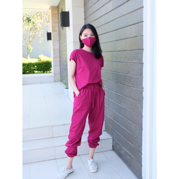 S-0130 Set Comfy & Sporty with Matching Mask-MAGENTA