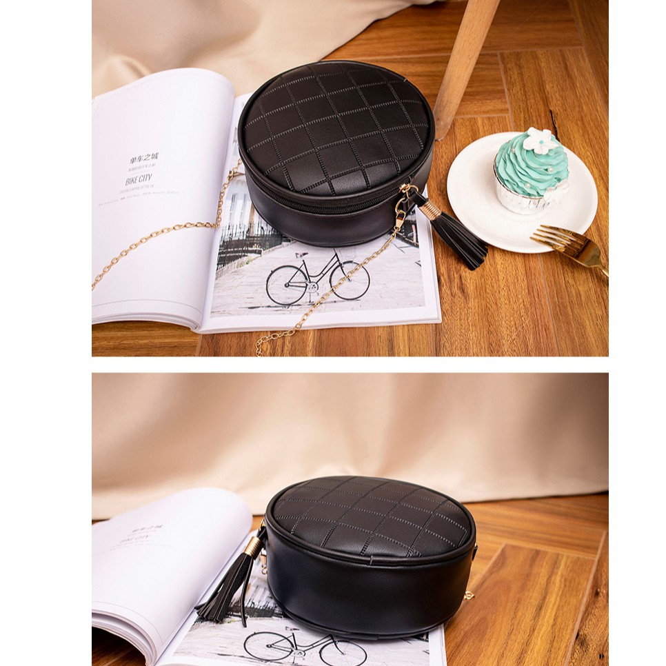 Tas Selempang Wanita Tas Wanita Sling Bag Wanita Bulat Kulit PU Tali Rantai Rumbai COD Azgalery T116