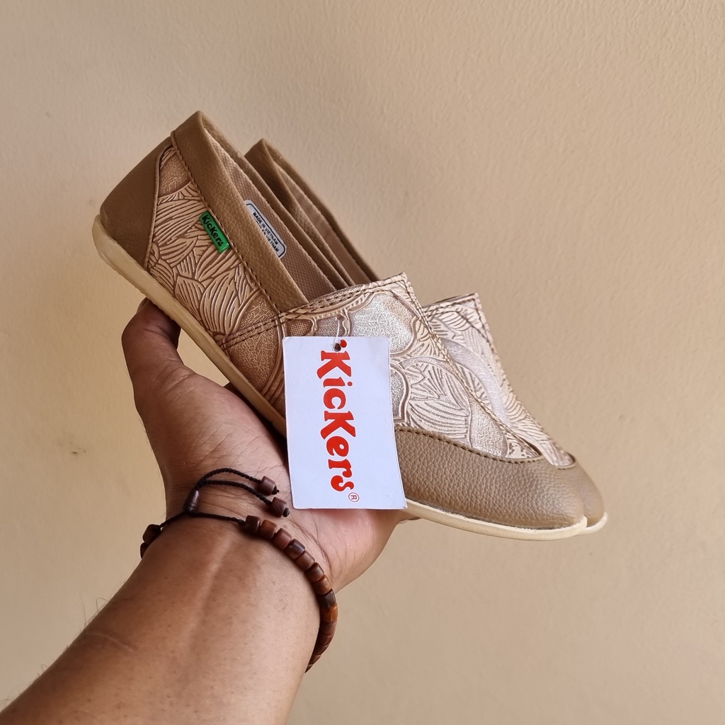 Sepatu Slip on Wanita Import Termurah 2021.  Sepatu slipon wanita terbaru. Sepatu wanita. Sepatu fla