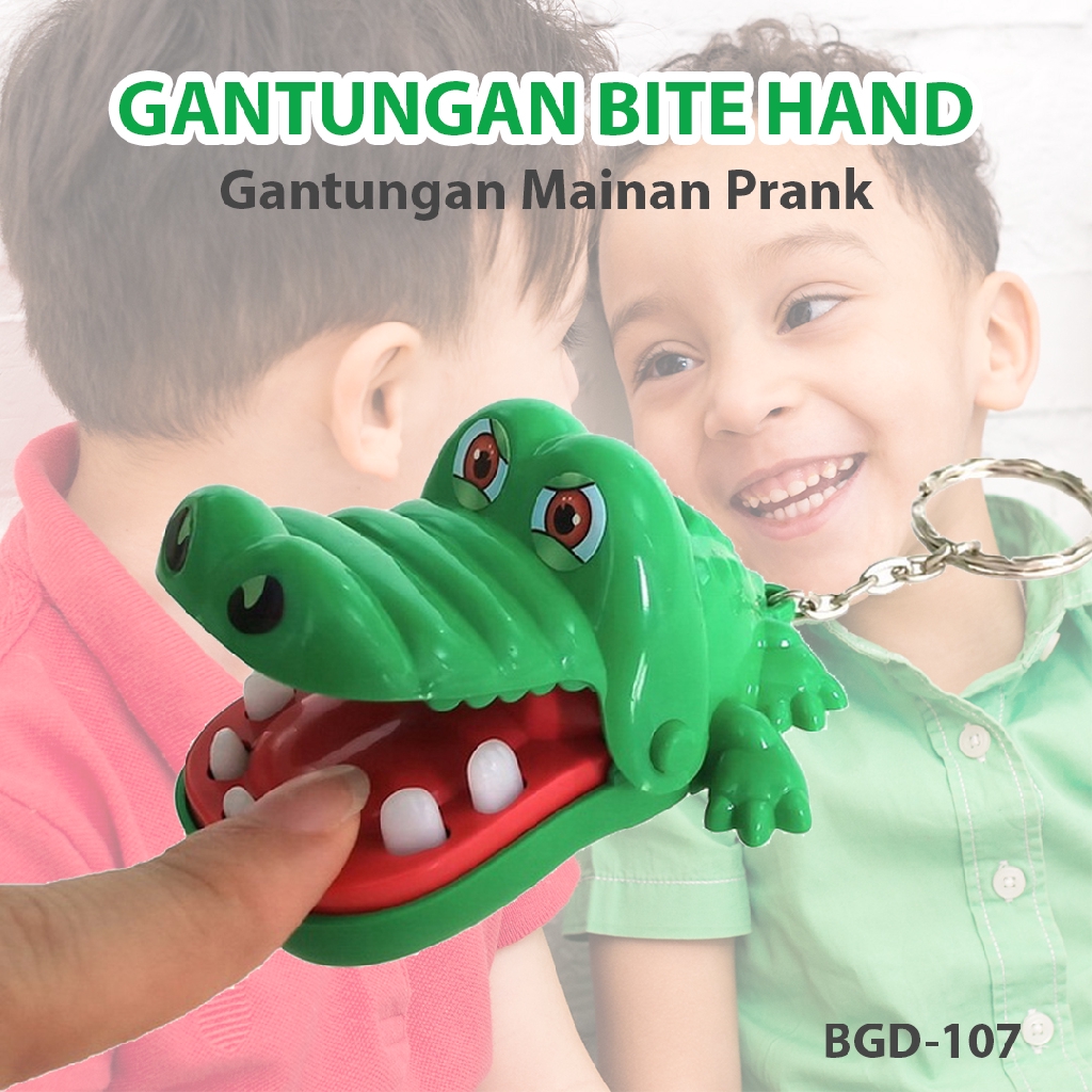 Gantungan Kunci Bite Hand Bentuk Mulut Buaya Ukuran Mini Mainan Anak
