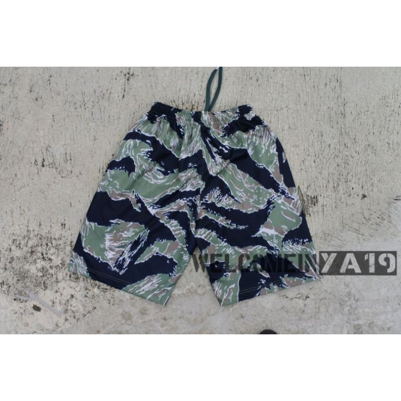 Broadshort Camouflage Tiger Stripe | Celana Pendek Loreng Tiger Stripe