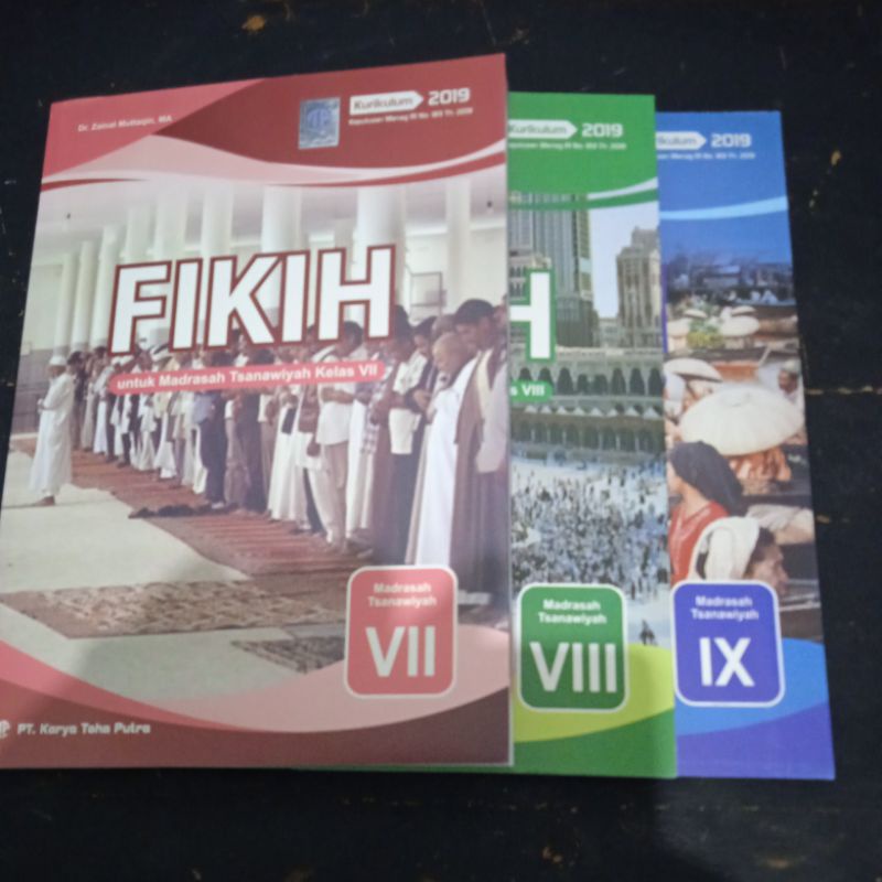 Buku Fikih MTs Kelas 7,8,9 Kurikulum 2019(Toha Putra)
