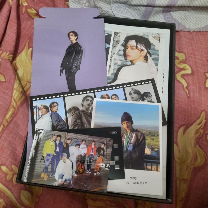 Booked Stray Kids SKZ GO LIFE ALBUM LIMITED (Hyunjin Set)