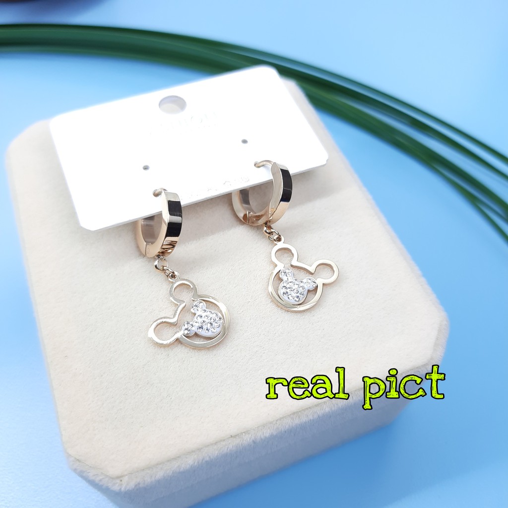 Anting Jepit Titanium Desain Minnie Dengan Kristal Putih Artifisial Tersedia 3 Warna