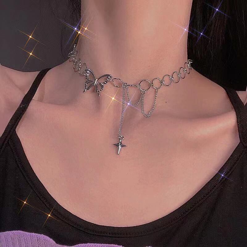 Kalung Choker Rantai Klavikula Desain Kupu-Kupu Gaya Punk Gothic Hip Hop Untuk Perhiasan Wanita