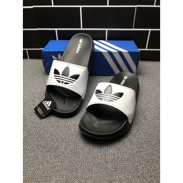 SANDAL SLIP-ON CASUAL ADID4 DIPAKAI PRIA DAN WANITA