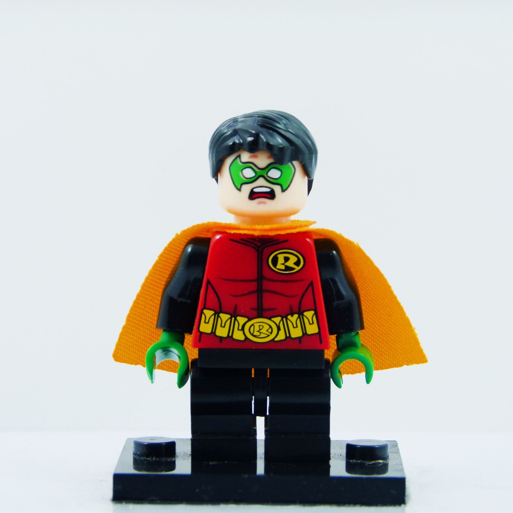 

Mini Fig - DC: Robin (Damian Wayne)