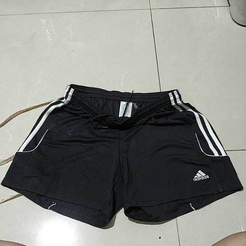 preloved celana pendek hitam list putih adidas climate