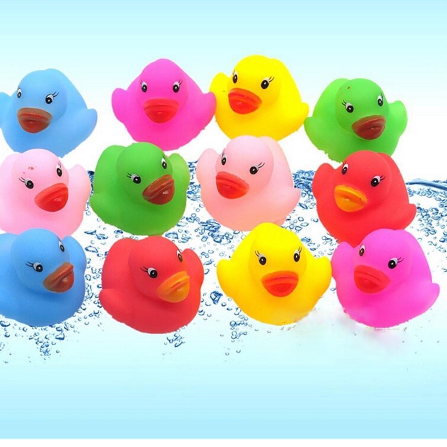 ECER 1 Pcs Mainan Bebek Mencicit Warna-Warni Bahan Karet Untuk Mandi Anak