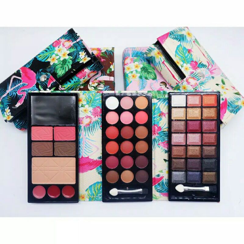 Eyeshadow 42 warna model dompet 3 layer