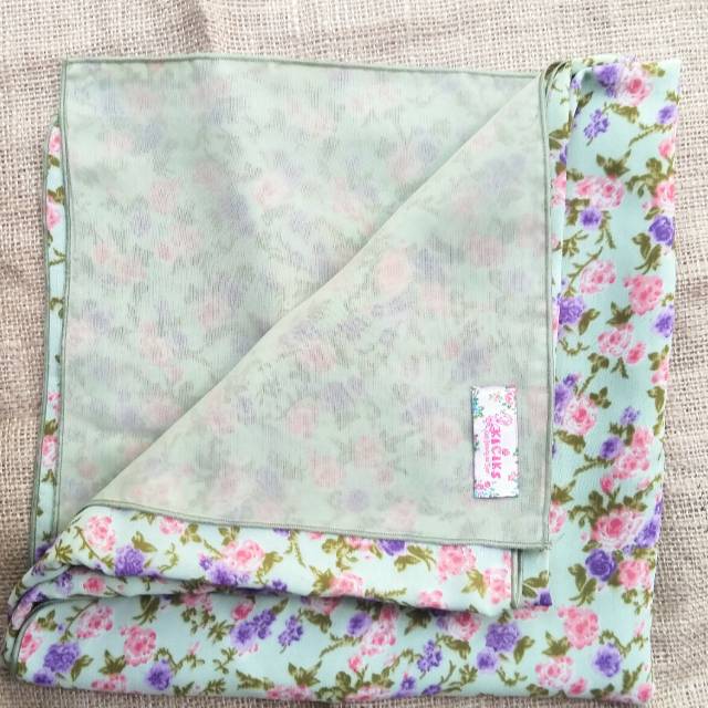 Preloved khimar nayura motif kiciks muslimah green, hijab segiempat