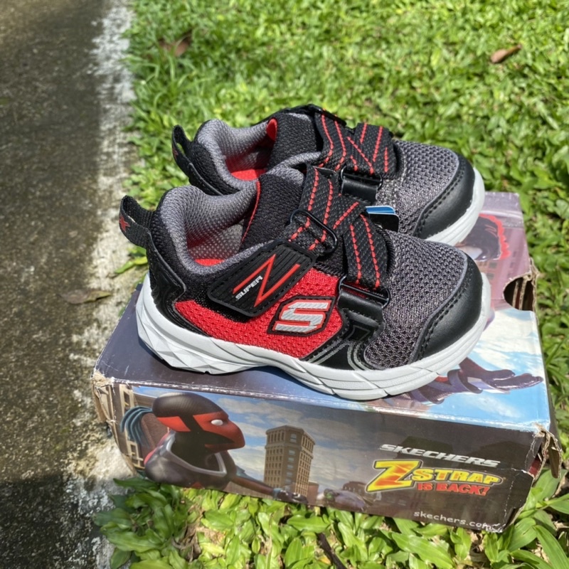 Diskon 70% skechers zstrap baby size 21