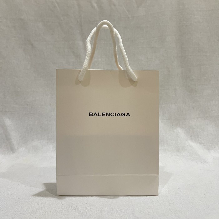 MINIATUR SNEAKERS GIFT BAG BALENCIAGA SNEAKERS KEYCHAIN