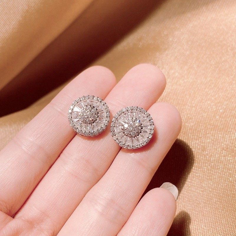 Classic round titanium diamond earrings