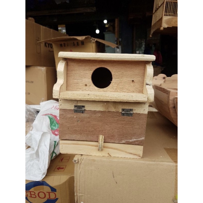 GLODOK KOTAK LOVEBIRD KAYU ALBARIA