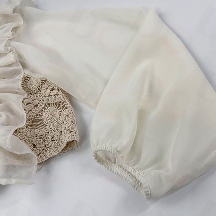 【COD√】#004 Kemeja Wanita Model Hollow Dan Ruffle Lengan Puff Dengan Kerah Persegi-6