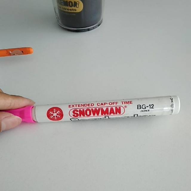 

Spidol broadmaker pink