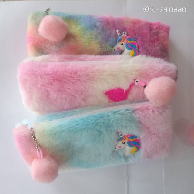 

Kotak pensil beludru