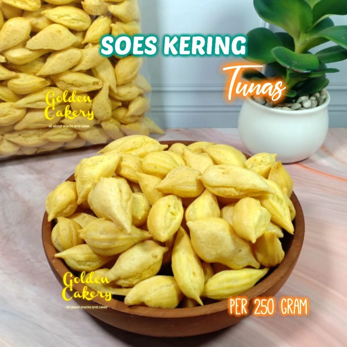 

KERING-KUE- SUS/SOES KEJU/SUS KEJU/SUS TUNAS KEJU/SOES KERING TUNAS TERLARIS 250GR -KUE-KERING.