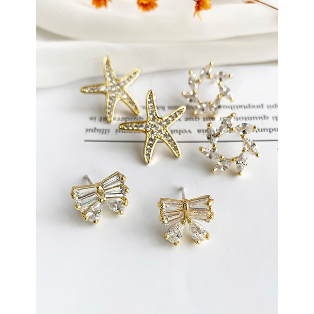 LRC Anting Tusuk Fashion Gold Copper Inlaid Zircon Bow Earrings F71613