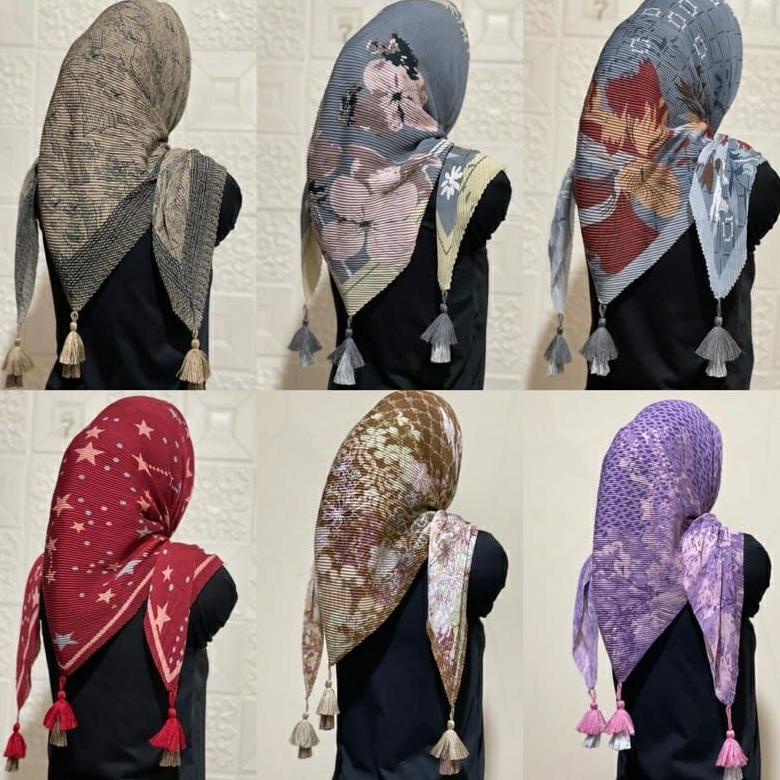 Segiempat Plisket Motif