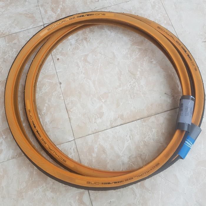 BAN SCHWALBE ONE 20 451 TANWALL SCHWALBE ONE 20 451 TAN WALL NOT KOJAK