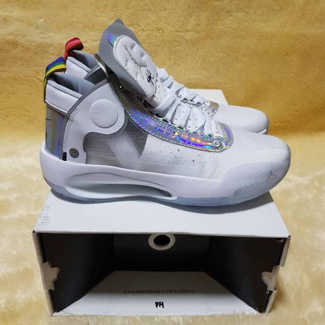 Nike Jordan 34 iridescent white