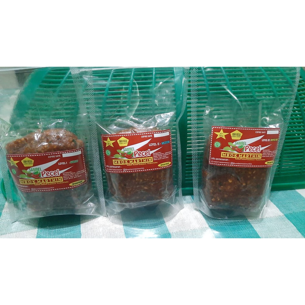 

SAMBEL PECEL MBOK MARTHIN 250 gr/bungkus