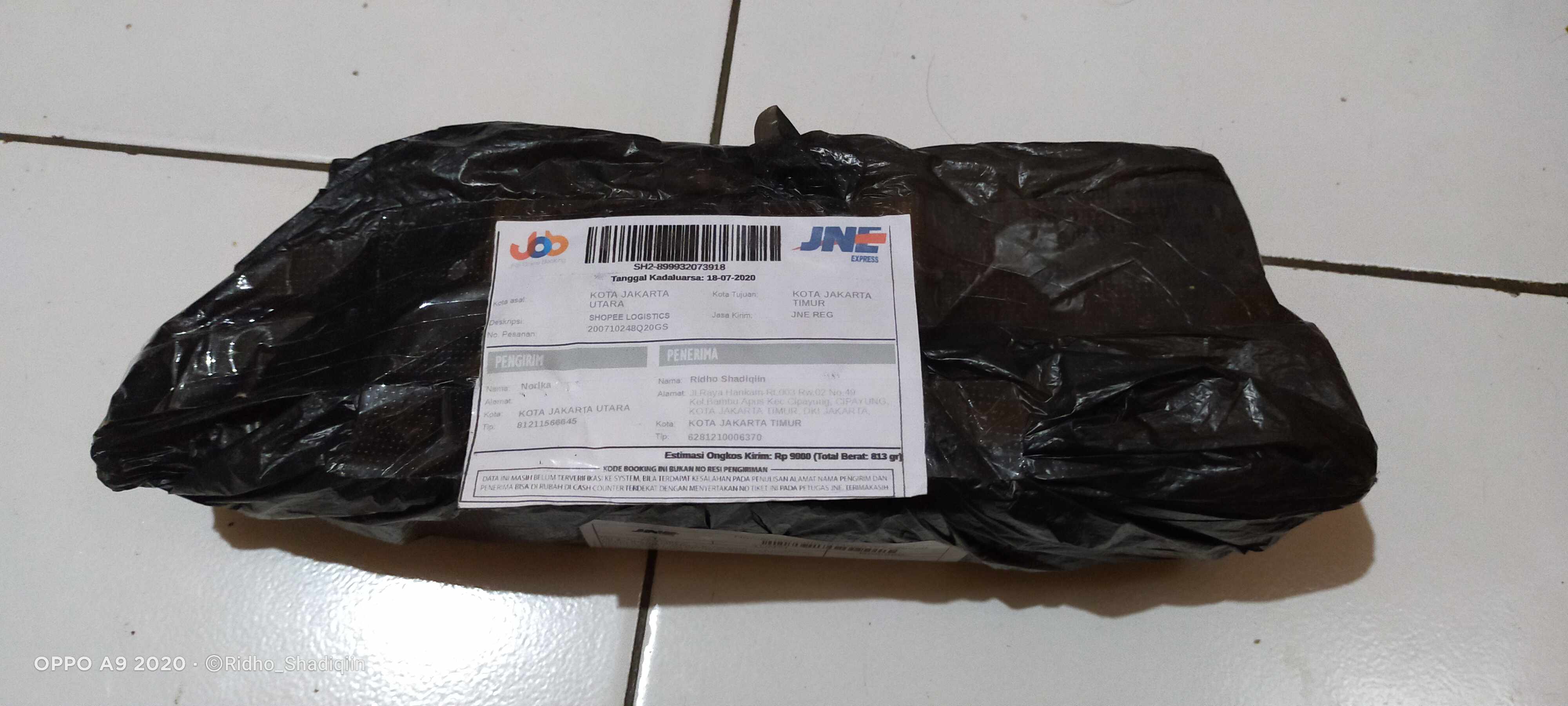 Gantungan Baju Lipat