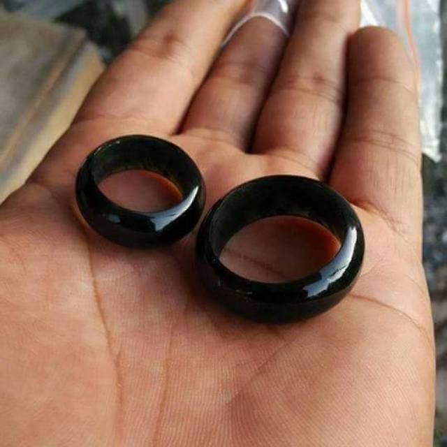 CINCIN BLACK JADE