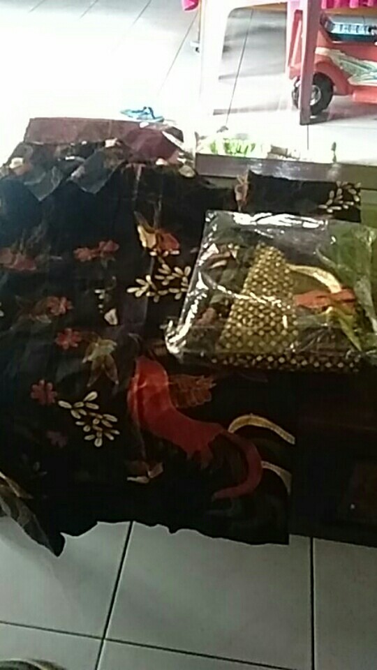 Coupel Gamis Batik Sogan Padi Kombinasi Batik Modern