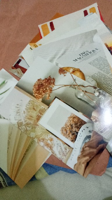 Poster Dinding Aesthetic