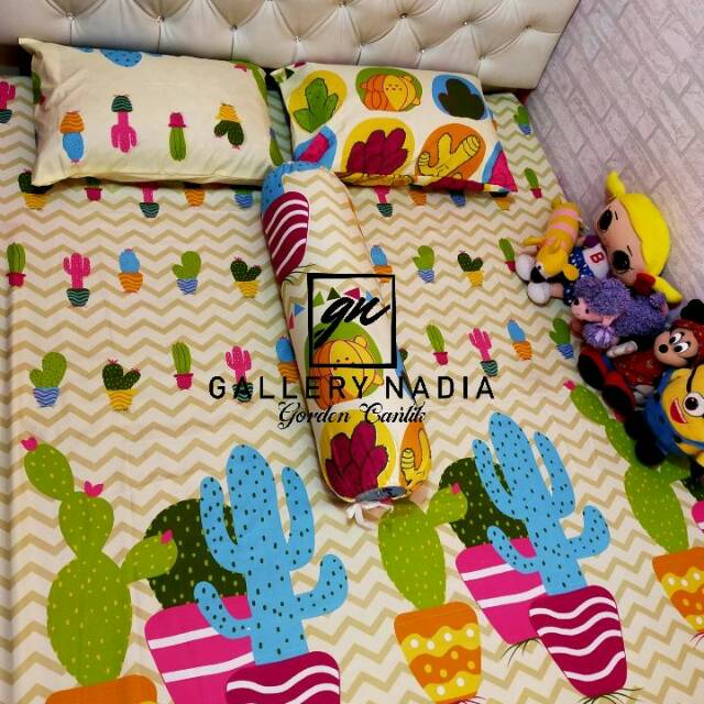 Sprei katun motif kaktus