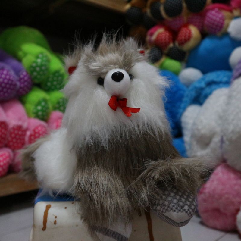 Boneka kucing anggora