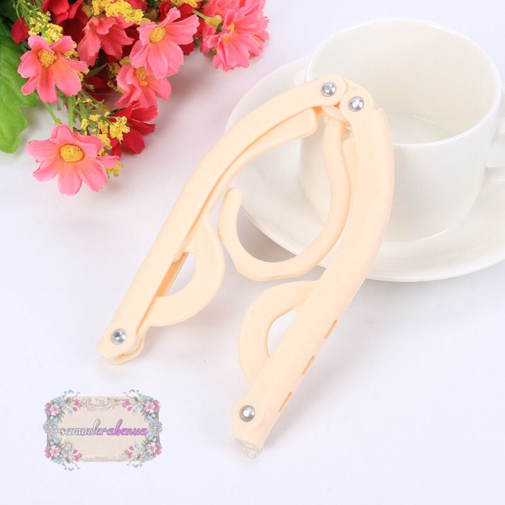 RT72 GANTUNGAN HANGER BAJU LIPAT PORTABLE travel plastik SB3450