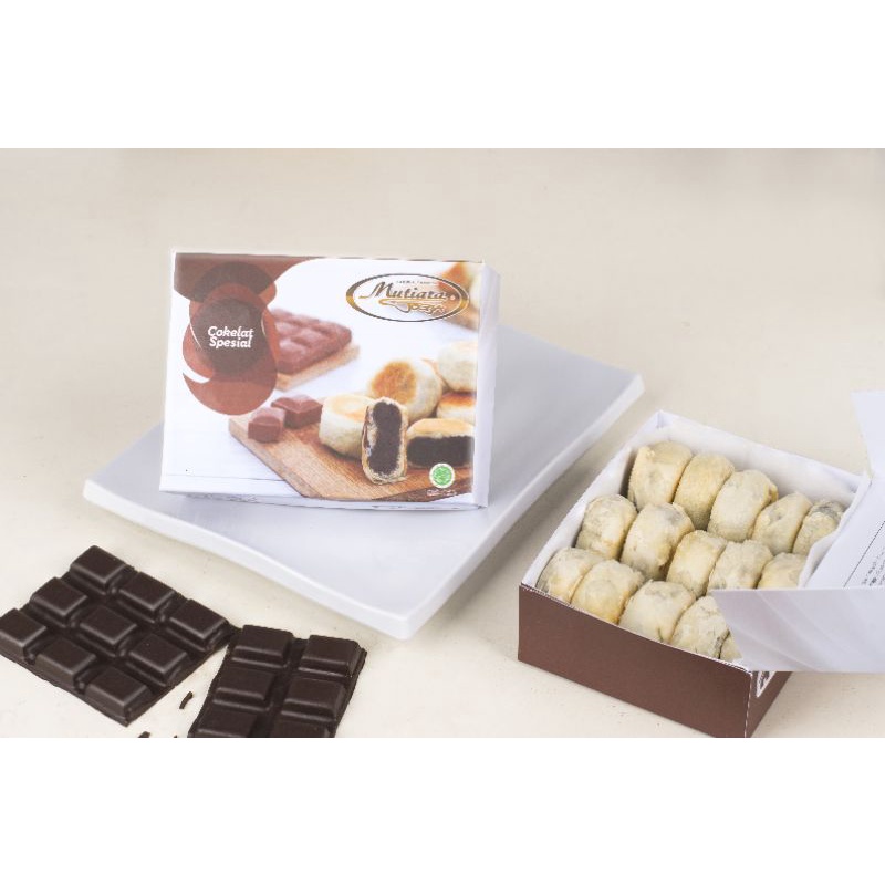Paket Murah Bakpia Mutiara isi 15 (Kacang Ijo, Keju, Cokelat)