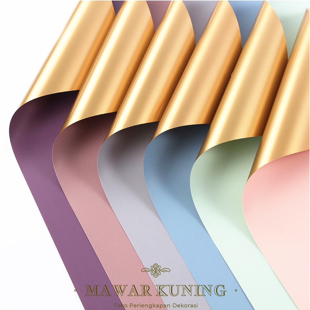 

[ 20 Lembar ] 2 Side Gold Flower Wrap / Kertas Cellophane - OWF