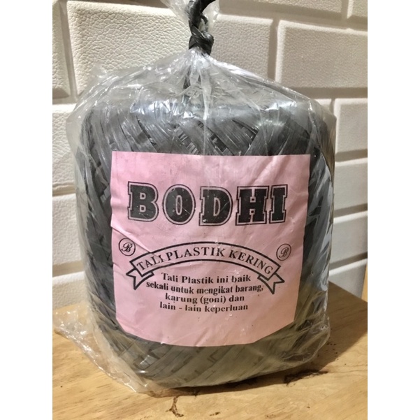 

TALI RAFIA TALI PLASTIK BODHI HITAM FULL GULUNGAN TEBAL 1 KG TOP QUALITY