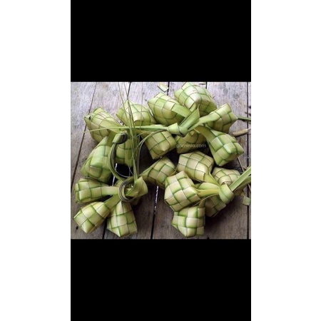 

bungkus ketupat segar