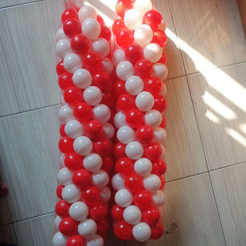 Bola merah putih bola mandi bola warna warni murah bola plastik isi 50 pcs