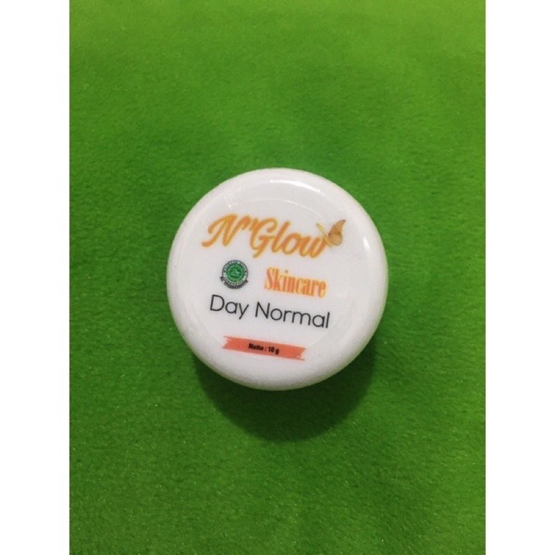 DAY NORMAL dan ACNE N'GLOW SKINCARE