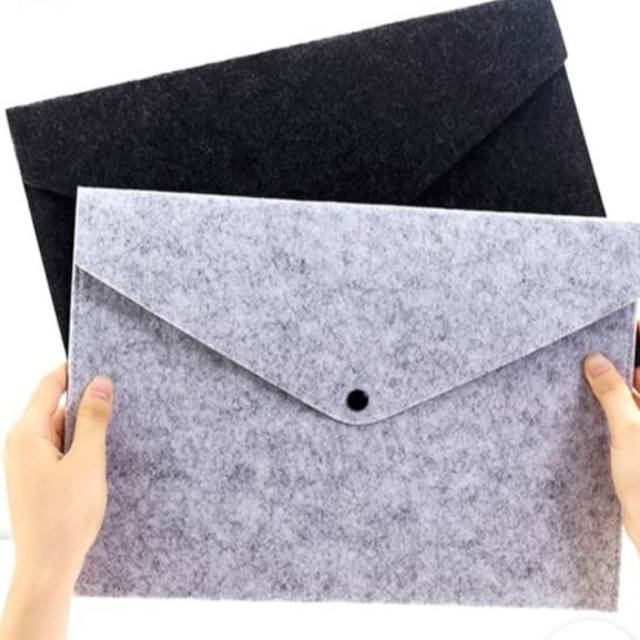 

Map beludru, Clutch ukuran A4, cocok untuk fashion dan kerja