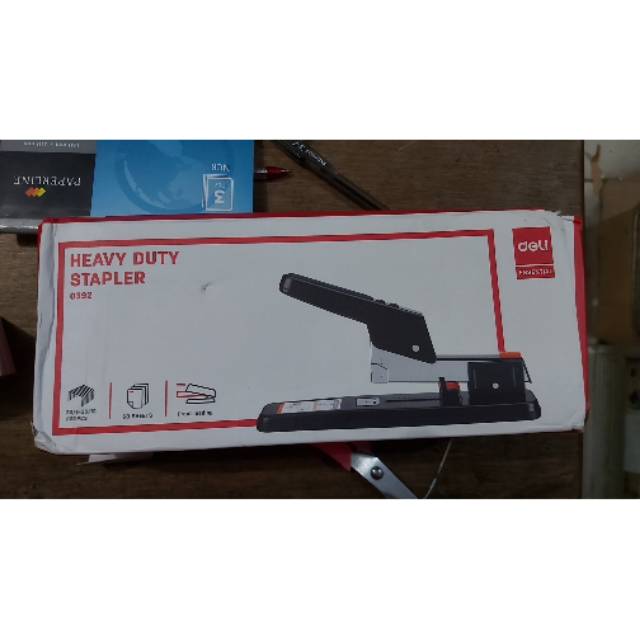 

Heavy duty Deli 0392/Stapler meja