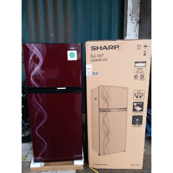 Kulkas 2 Pintu Sharp Sj 197 Nd Vp Vb Kirey 3 Tanpa Bunga Es Low Watt New Model 2020 Shopee Indonesia