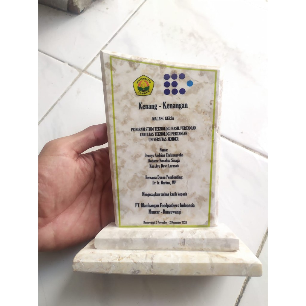 PLAKAT MARMER TERMURAH