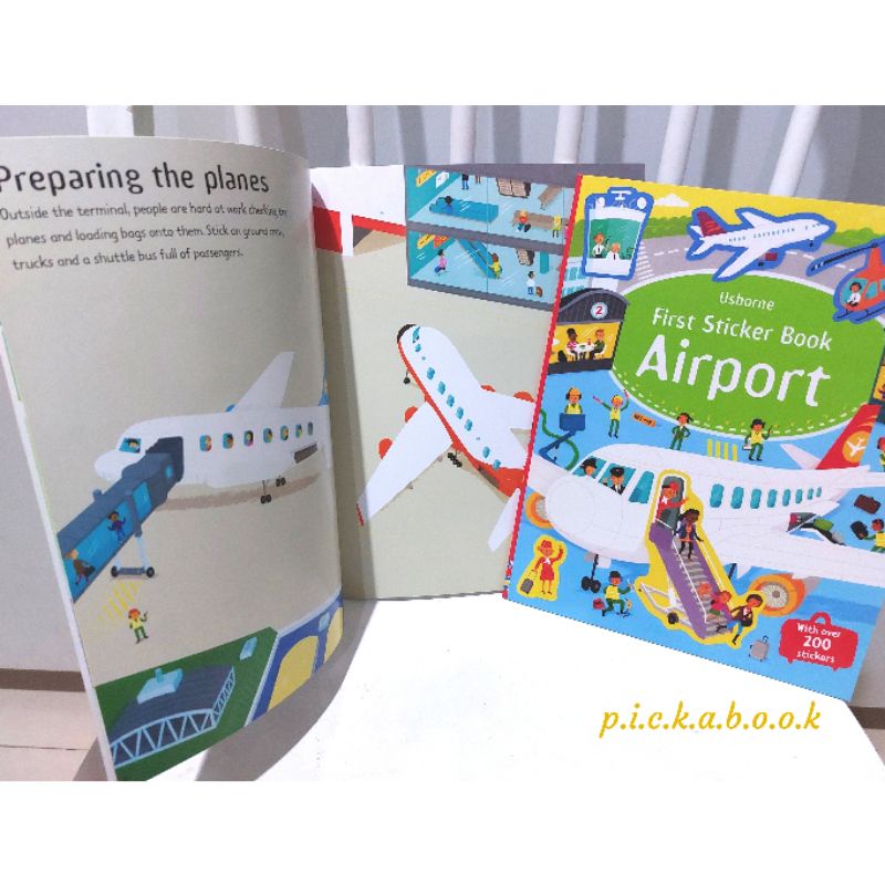 usborne first sticker book - airport